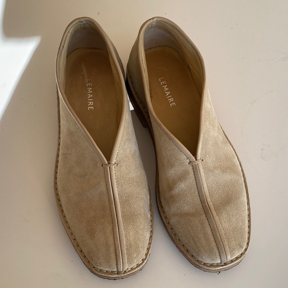 Lemaire Shoes - Lemaire | Beige Flat piped Suede Slippers Size 36